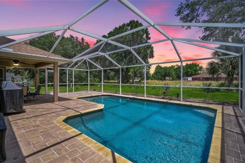 Villa ou maison à vendre à North Port, Floride: 4 chambres, 207.36 m2 № 1653750 - photo 24