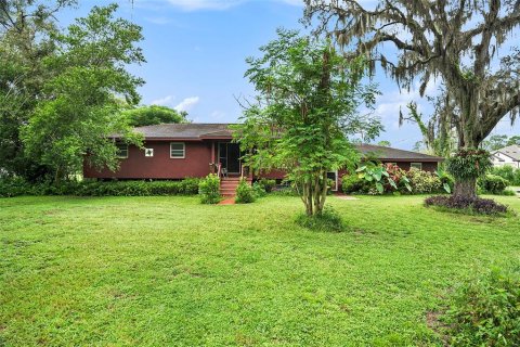 Casa en venta en Spring Hill, Florida, 5 dormitorios, 255.3 m2 № 1912717 - foto 2