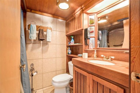 Casa en venta en Spring Hill, Florida, 5 dormitorios, 255.3 m2 № 1912717 - foto 10