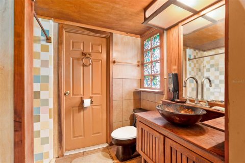 Casa en venta en Spring Hill, Florida, 5 dormitorios, 255.3 m2 № 1912717 - foto 16