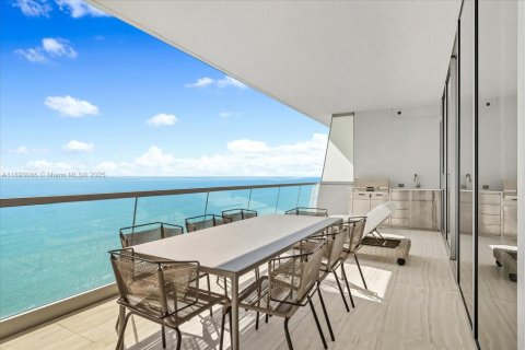 Copropriété à vendre à Sunny Isles Beach, Floride: 4 chambres, 336.77 m2 № 1947162 - photo 19