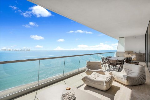 Copropriété à vendre à Sunny Isles Beach, Floride: 4 chambres, 336.77 m2 № 1947162 - photo 16