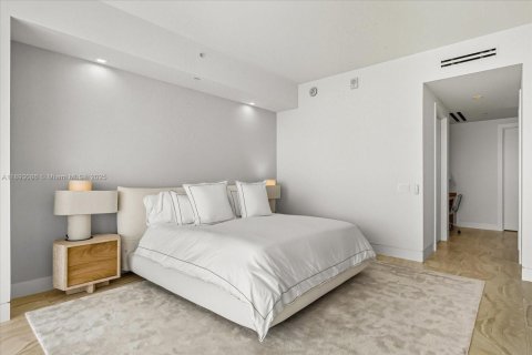 Copropriété à vendre à Sunny Isles Beach, Floride: 4 chambres, 336.77 m2 № 1947162 - photo 22