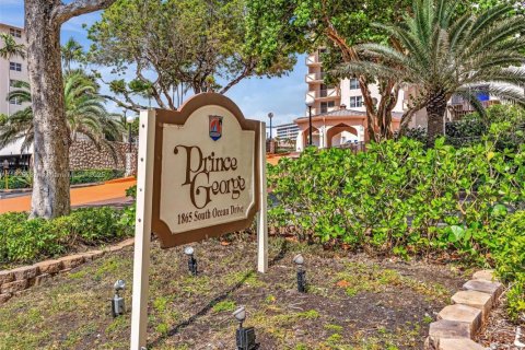 Снять в аренду кондоминиум в Халландейл-Бич, Флорида 1 спальня, 120.77м2, № 1957961 - фото 7