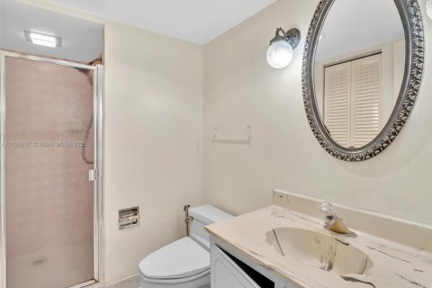 Снять в аренду кондоминиум в Халландейл-Бич, Флорида 1 спальня, 120.77м2, № 1957961 - фото 17