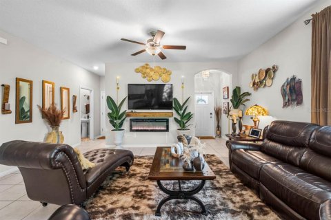 Townhouse in Ruskin, Florida 3 bedrooms, 196.86 sq.m. № 2283662 - photo 7