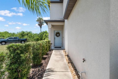 Townhouse in Ruskin, Florida 3 bedrooms, 196.86 sq.m. № 2283662 - photo 5