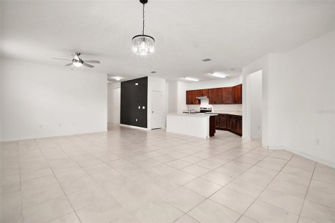 House in Lakeland, Florida 4 bedrooms, 184.23 sq.m. № 1680676 - photo 24