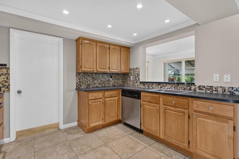 Villa ou maison à louer à Margate, Floride: 2 chambres, 98.57 m2 № 2387276 - photo 13