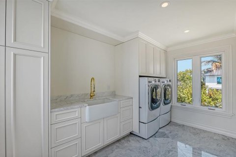 Villa ou maison à vendre à Longboat Key, Floride: 5 chambres, 603.86 m2 № 2406996 - photo 11