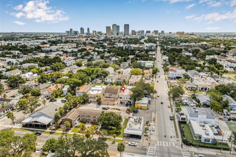 Adosado en venta en Tampa, Florida, 2 dormitorios, 134.71 m2 № 1746334 - foto 27