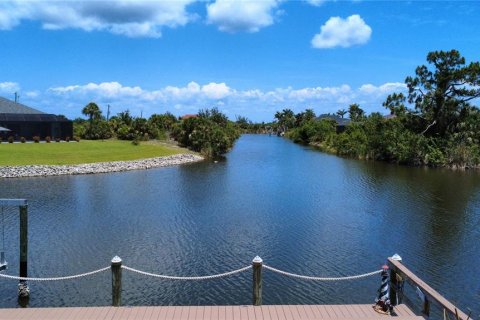 Villa ou maison à louer à Port Charlotte, Floride: 2 chambres, 125.23 m2 № 1746687 - photo 4
