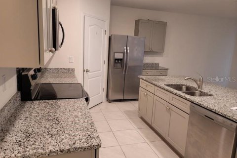 Villa ou maison à louer à Davenport, Floride: 4 chambres, 171.96 m2 № 2092599 - photo 15