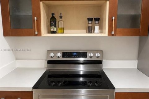 Copropriété à louer à North Miami, Floride: 1 chambre, 67.17 m2 № 2085328 - photo 12