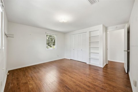 Villa ou maison à louer à Temple Terrace, Floride: 3 chambres, 137.87 m2 № 2431091 - photo 16