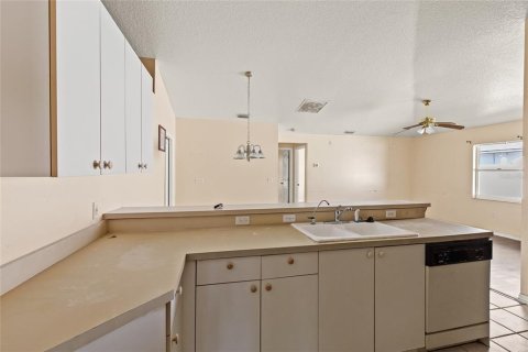 Casa en venta en Bradenton, Florida, 3 dormitorios, 157.56 m2 № 2383346 - foto 6