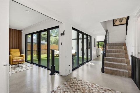 Casa en venta en Longwood, Florida, 4 dormitorios, 267.93 m2 № 2384363 - foto 12