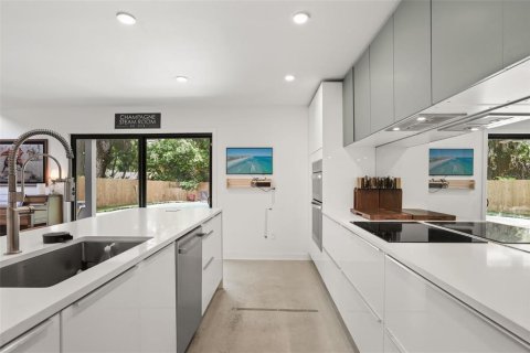 Casa en venta en Longwood, Florida, 4 dormitorios, 267.93 m2 № 2384363 - foto 27