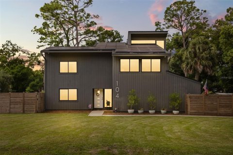 Casa en Longwood, Florida 4 dormitorios, 267.93 m2 № 2384363
