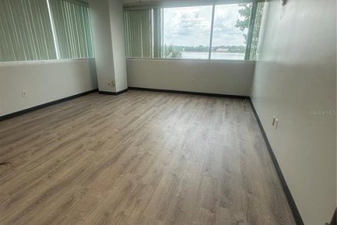 Снять в аренду коммерческую недвижимость в Орландо, Флорида 29.82м2, № 1244034 - фото 7