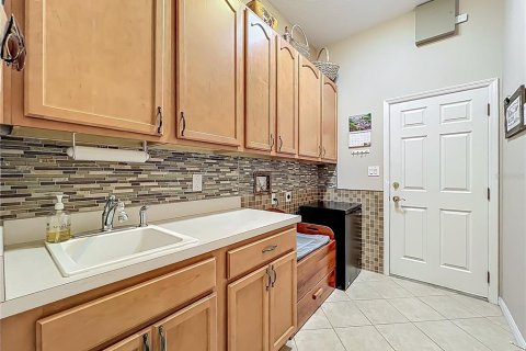 House in Leesburg, Florida 3 bedrooms, 248.51 sq.m. № 1630310 - photo 17