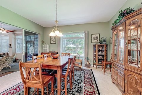 House in Leesburg, Florida 3 bedrooms, 248.51 sq.m. № 1630310 - photo 24