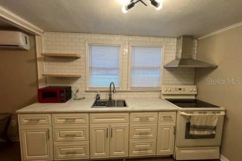 Villa ou maison à vendre à Auburndale, Floride: 3 chambres, 132.48 m2 № 1915583 - photo 11