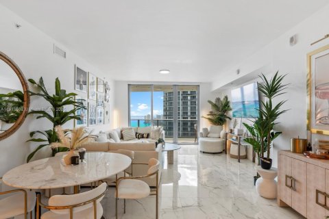 Купить кондоминиум в Майами, Флорида 3 спальни, 147.9м2, № 1972103 - фото 6