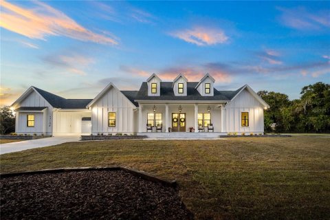 Casa en alquiler en Newberry, Florida, 4 dormitorios, 363.53 m2 № 2222504 - foto 4