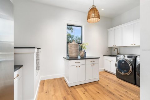 Casa en alquiler en Newberry, Florida, 4 dormitorios, 363.53 m2 № 2222504 - foto 11