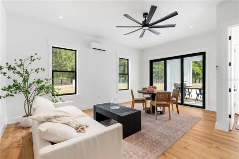 Casa en alquiler en Newberry, Florida, 4 dormitorios, 363.53 m2 № 2222504 - foto 14