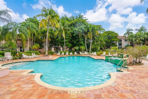 Condominio en alquiler en Miramar, Florida, 2 dormitorios, 91.32 m2 № 2031827 - foto 23