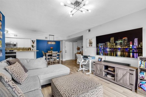 Condominio en alquiler en Miramar, Florida, 2 dormitorios, 91.32 m2 № 2031827 - foto 7