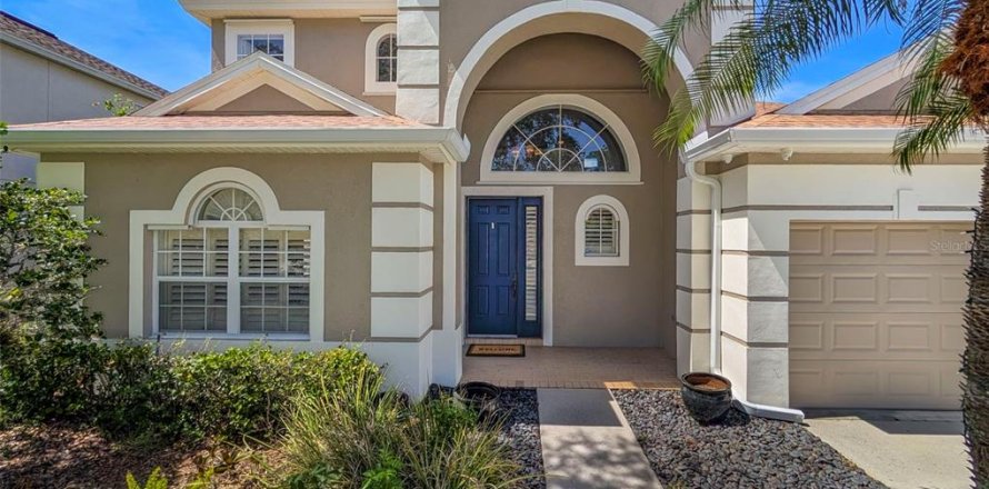 House in Sarasota, Florida 3 bedrooms, 283.17 sq.m. № 2150925