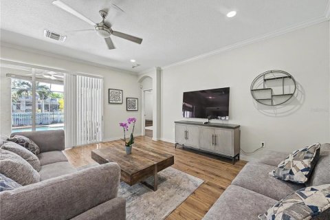 House in Sarasota, Florida 3 bedrooms, 283.17 sq.m. № 2150925 - photo 2
