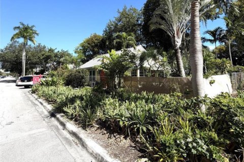 Villa ou maison à vendre à Fort Lauderdale, Floride: 1 pièce № 2082420 - photo 6