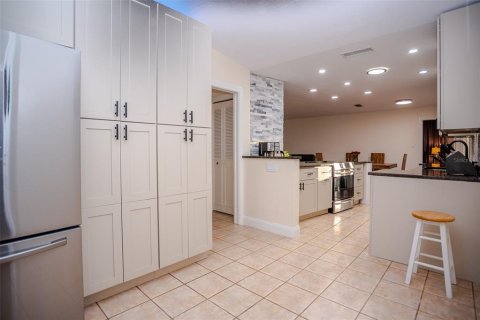 Casa en alquiler en Sarasota, Florida, 3 dormitorios, 121.42 m2 № 2225645 - foto 7