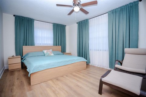 Casa en alquiler en Sarasota, Florida, 3 dormitorios, 121.42 m2 № 2225645 - foto 13