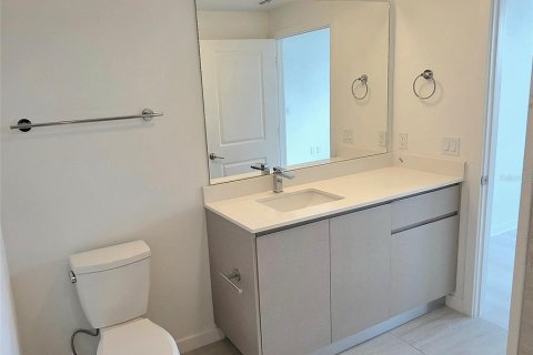 Copropriété à vendre à Orlando, Floride: 2 chambres, 100.8 m2 № 2150659 - photo 16