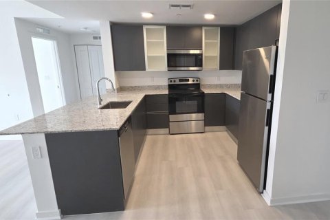 Copropriété à vendre à Orlando, Floride: 2 chambres, 100.8 m2 № 2150659 - photo 24