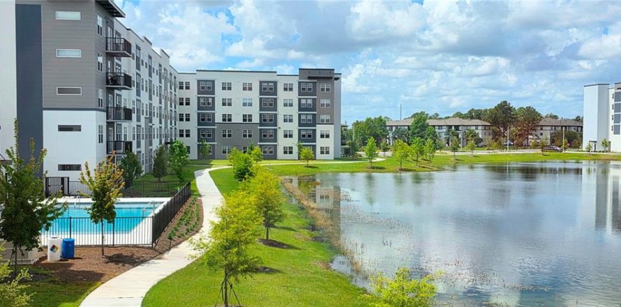 Condo à Orlando, Floride, 2 chambres № 2150659