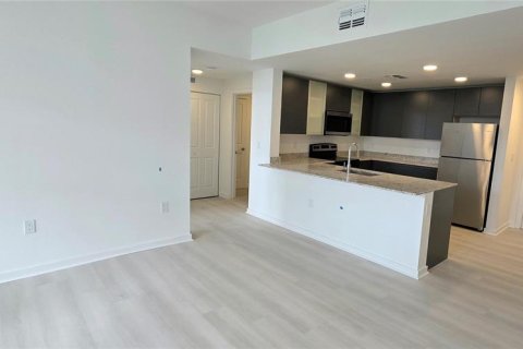 Copropriété à vendre à Orlando, Floride: 2 chambres, 100.8 m2 № 2150659 - photo 22