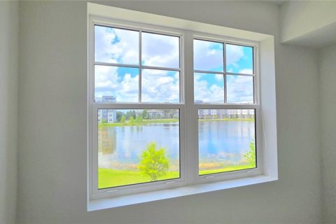Copropriété à vendre à Orlando, Floride: 2 chambres, 100.8 m2 № 2150659 - photo 11