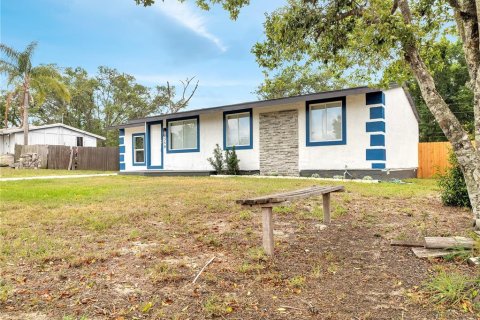 House in Apopka, Florida 3 bedrooms, 114.83 sq.m. № 1644754 - photo 6