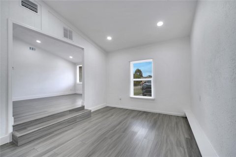 House in Apopka, Florida 3 bedrooms, 114.83 sq.m. № 1644754 - photo 30