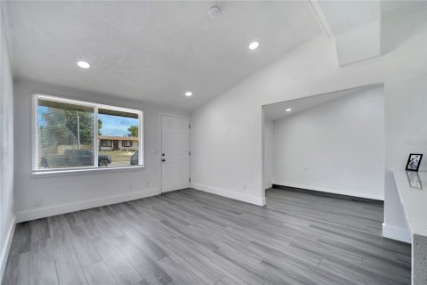 House in Apopka, Florida 3 bedrooms, 114.83 sq.m. № 1644754 - photo 27