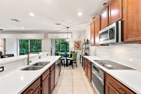 Condo in Davenport, Florida, 3 bedrooms  № 2339643 - photo 14