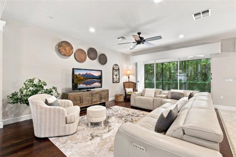 Condo in Davenport, Florida, 3 bedrooms  № 2339643 - photo 7