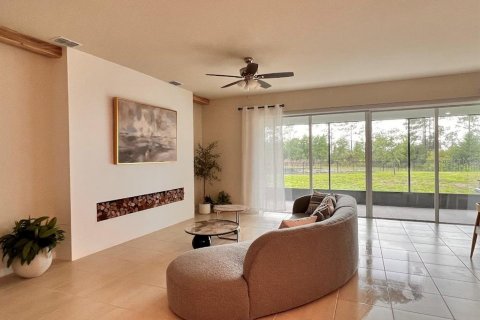 Casa en venta en Clermont, Florida, 4 dormitorios, 269.42 m2 № 1782857 - foto 2
