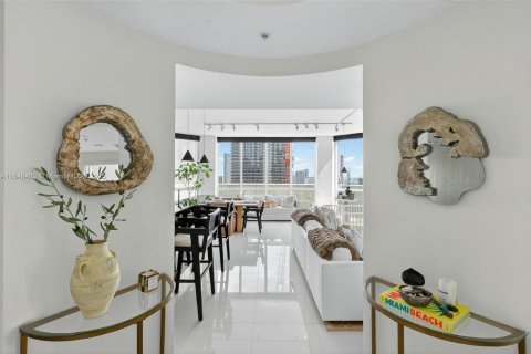 Condo in Miami, Florida, 3 bedrooms  № 1855081 - photo 4